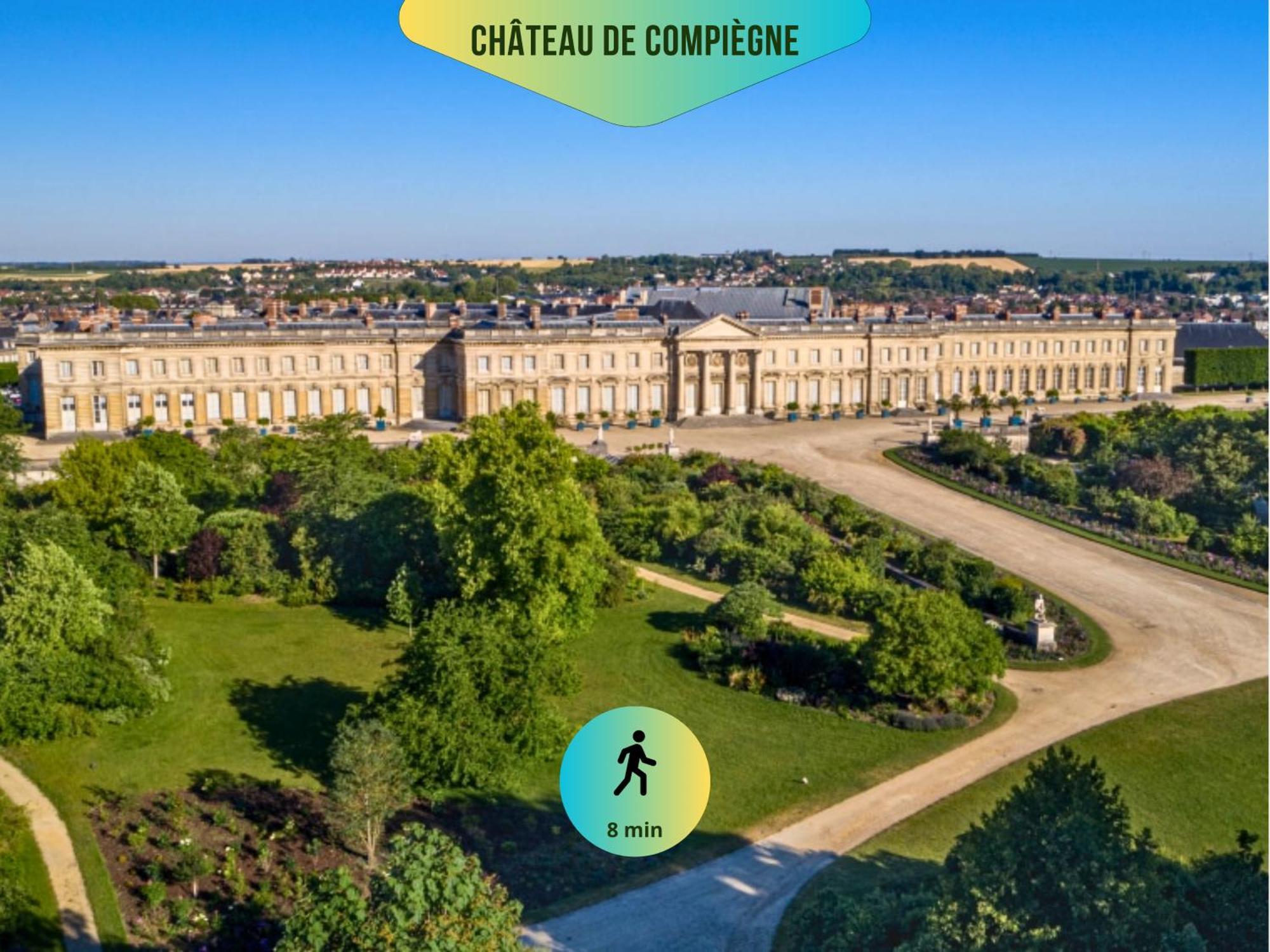 Le Corneille - Ideal Pros & Couples - Centre Historique - Chateau 5Min - Gare 10Min - Au Calme - Fibre Compiègne Exteriör bild